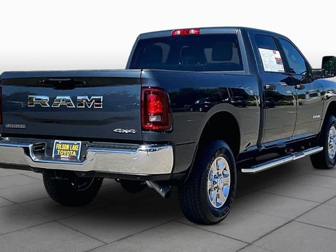 Used 2025 RAM 2500 Big Horn AWD/4WD image 12