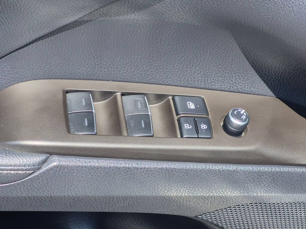 Used 2022 Toyota Camry XSE FWD image 15