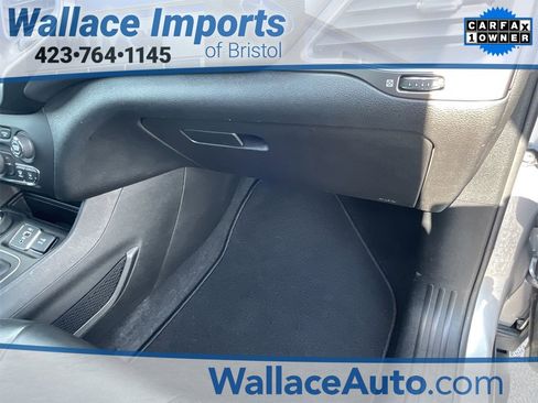 Used 2020 Jeep Cherokee Latitude Plus image 35