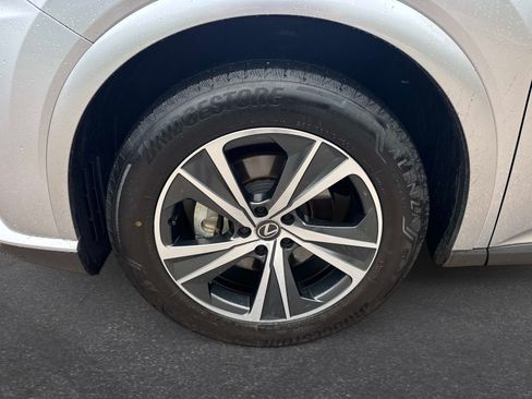 Certified 2024 Lexus RX 350 Premium w/ Accessory Package (Z1) FWD image 10