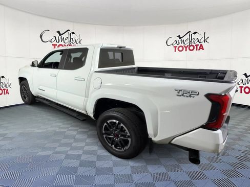 Used 2024 Toyota Tacoma TRD Sport w/ TRD Sport Upgrade Package RWD image 9