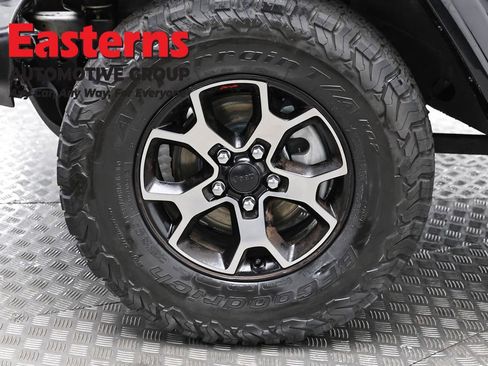 Used 2018 Jeep Wrangler Unlimited Sport S image 34