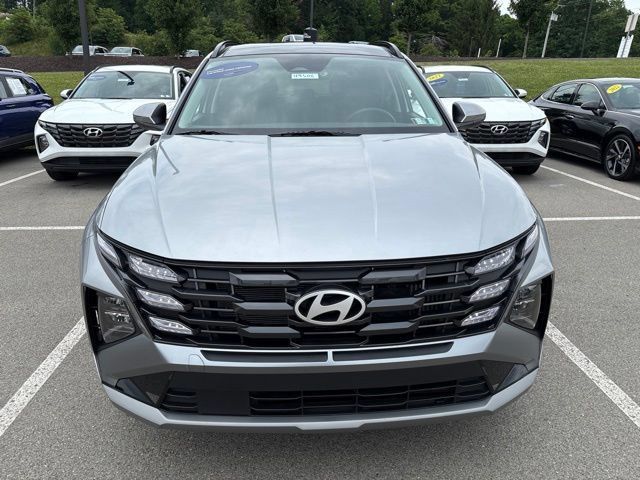 Certified 2025 Hyundai Tucson SEL AWD/4WD image 8