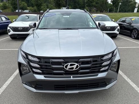 Certified 2025 Hyundai Tucson SEL AWD/4WD image 8