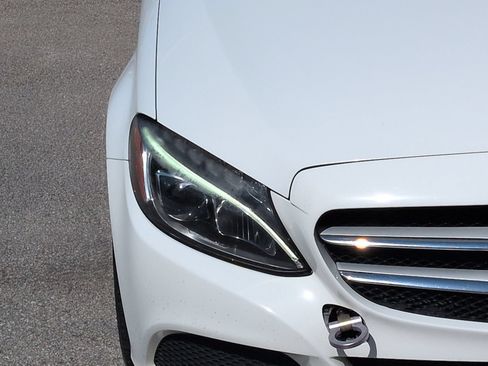 Used 2016 Mercedes-Benz C 300 Sedan image 10