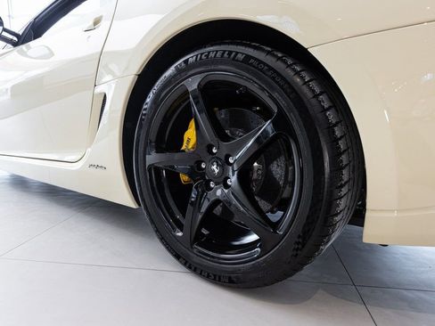 Used 2011 Ferrari 599 SA Aperta image 39