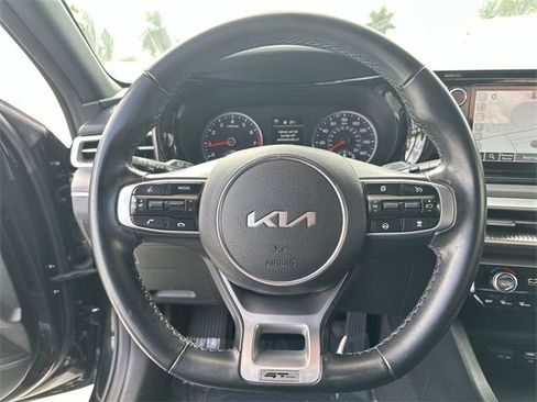 Used 2023 Kia K5 GT-Line image 11