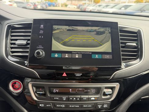 Used 2020 Honda Pilot Touring image 29