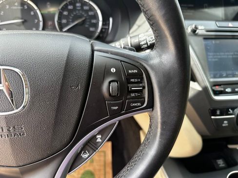 Used 2020 Acura MDX FWD w/ Technology Package image 16