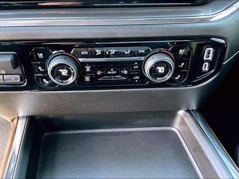 Used 2024 Chevrolet Silverado 3500 High Country w/ Midnight Edition image 24