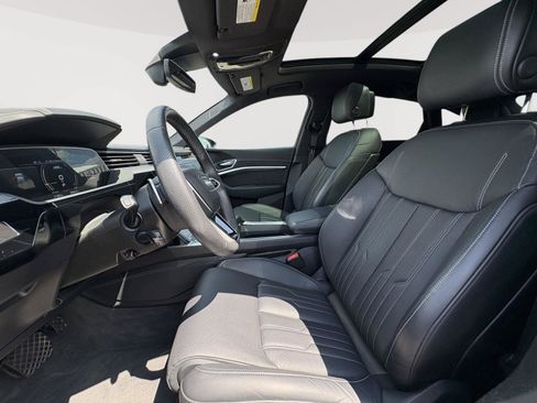 Certified 2023 Audi e-tron S Prestige w/ Prestige Package AWD/4WD image 10