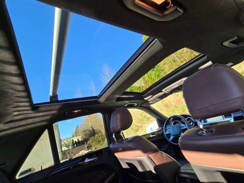 Used 2015 Mercedes-Benz ML 400 4MATIC image 14