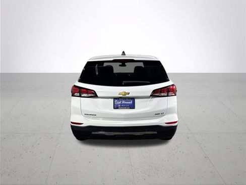 Used 2024 Chevrolet Equinox LT AWD/4WD image 7