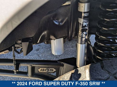 Used 2024 Ford F350 Limited image 17