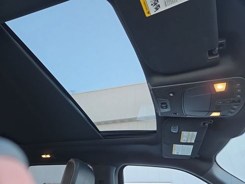 Used 2020 Ford F150 Platinum w/ Equipment Group 701A Luxury image 46