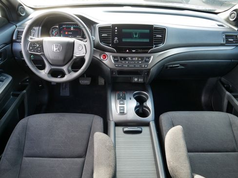 Used 2022 Honda Pilot Sport image 10