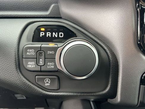 New 2026 RAM 1500 4x4 Crew Cab image 22