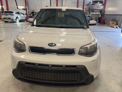 Used 2016 Kia Soul image 4