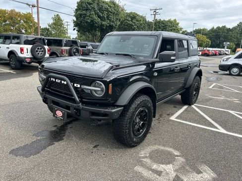 Used 2022 Ford Bronco Wildtrak AWD/4WD image 3
