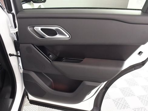 New 2026 Land Rover Range Rover Velar Dynamic SE AWD/4WD image 21
