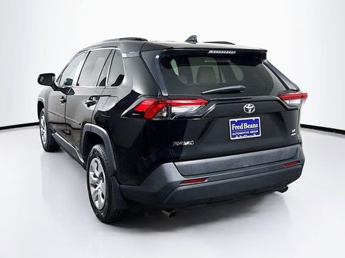 Used 2020 Toyota RAV4 LE w/ All Weather Liner Package image 6