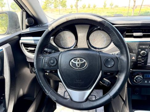 Used 2015 Toyota Corolla S FWD image 14