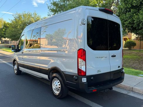 Used 2023 Ford Transit 250 Medium Roof AWD image 46