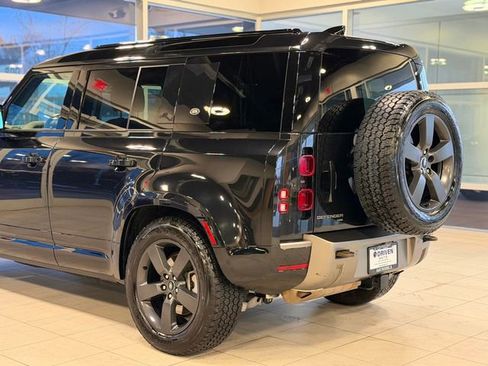 Used 2022 Land Rover Defender 110 X-Dynamic SE image 9