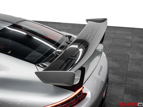 Used 2019 Porsche 911 GT2 RS RWD image 25