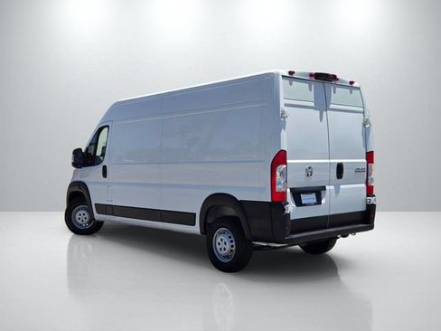 Used 2025 RAM ProMaster 2500 w/ Convenience Group FWD image 6