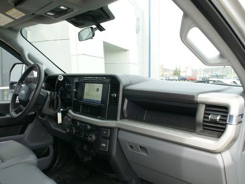 Certified 2024 Ford F350 XL w/ 360-Degree Camera Package image 34