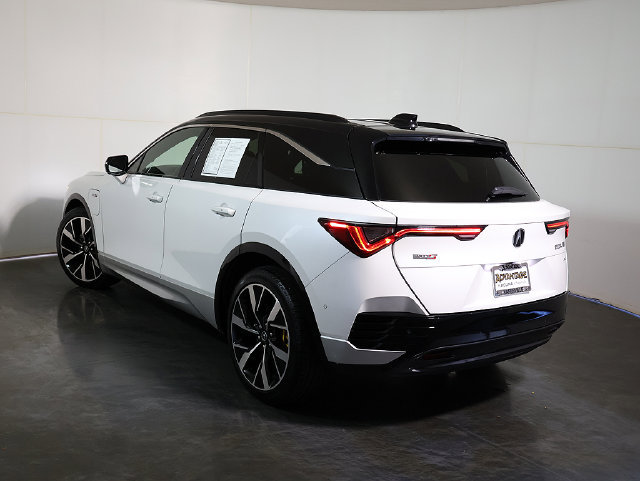 Used 2024 Acura ZDX Type S AWD/4WD image 2