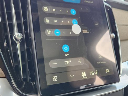 New 2026 Volvo XC90 B6 Ultra w/ Protection Package image 15