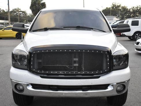 Used 2007 Dodge Ram 1500 Truck SLT AWD/4WD image 2