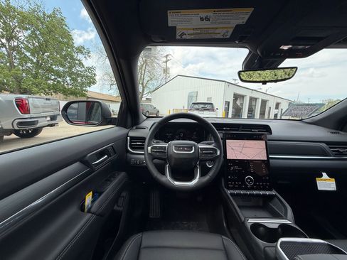 New 2026 GMC Terrain Elevation w/ Elevation Premium Package image 2