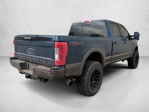 Used 2017 Ford F350 Lariat w/ Lariat Value Package image 5