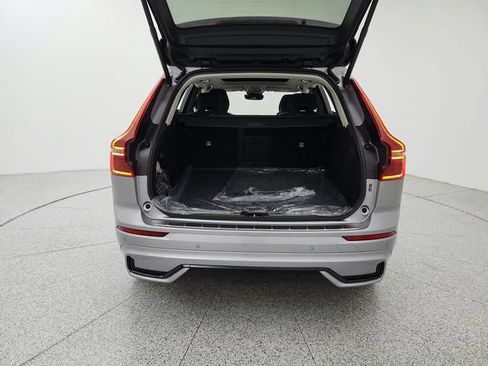 New 2026 Volvo XC60 B5 Ultra w/ Climate Package AWD/4WD image 27