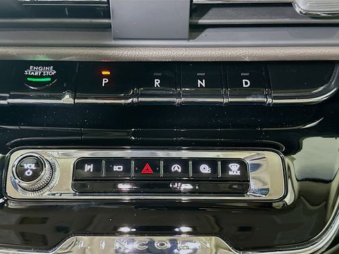 Used 2023 Lincoln Corsair FWD image 21