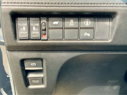 Used 2024 Honda Odyssey Touring image 48