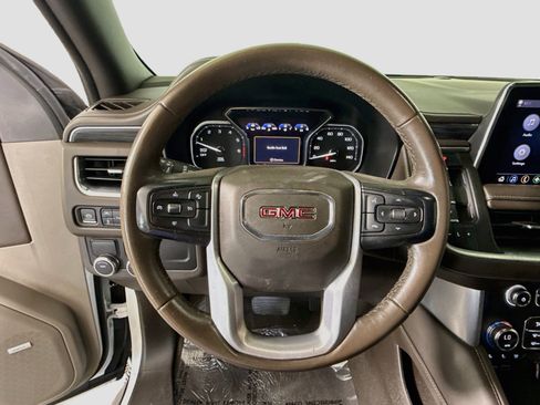 Used 2021 GMC Yukon SLT RWD image 13