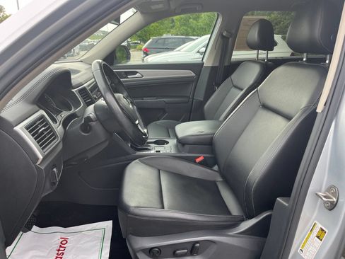 Used 2018 Volkswagen Atlas SE FWD image 25