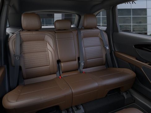 New 2026 Lincoln Nautilus Reserve AWD/4WD image 11