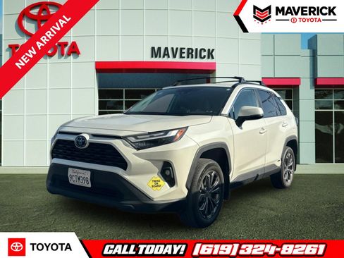Used 2022 Toyota RAV4 XLE Premium AWD/4WD image 1