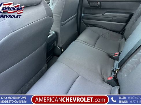 Used 2025 Toyota Tacoma SR5 AWD/4WD image 15