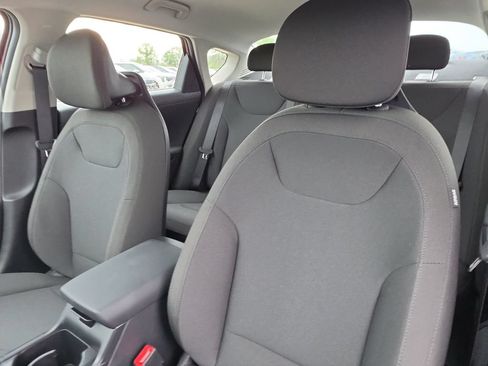 New 2026 Kia K4 FWD image 21