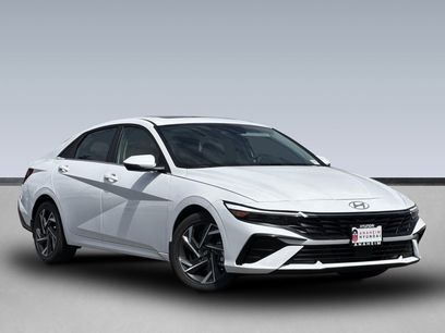 New 2025 Hyundai Elantra Limited