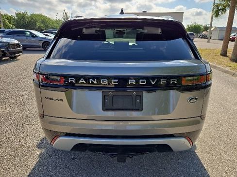 Used 2019 Land Rover Range Rover Velar R-Dynamic SE AWD/4WD image 4