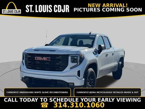 Used 2025 GMC Sierra 1500 Elevation AWD/4WD image 1