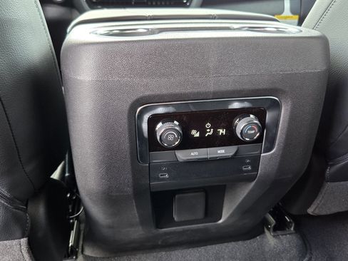 New 2026 Chevrolet Tahoe LS w/ LS Custom Edition AWD/4WD image 12