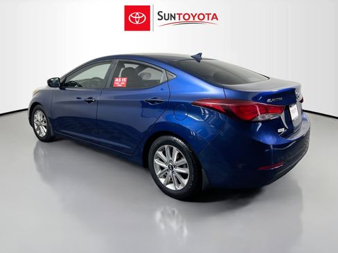 Used 2015 Hyundai Elantra SE w/ Option Group 02 FWD image 6